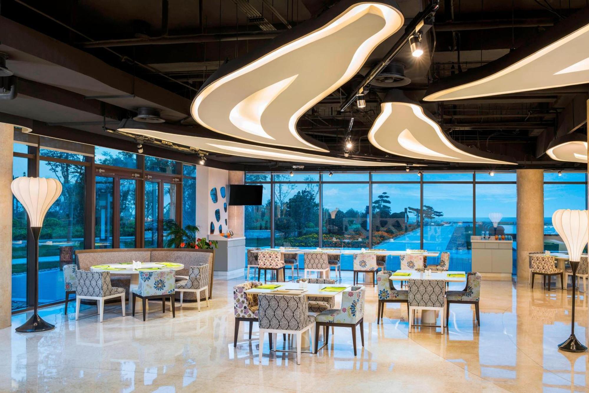 Le Meridien Qingdao West Coast Екстериор снимка